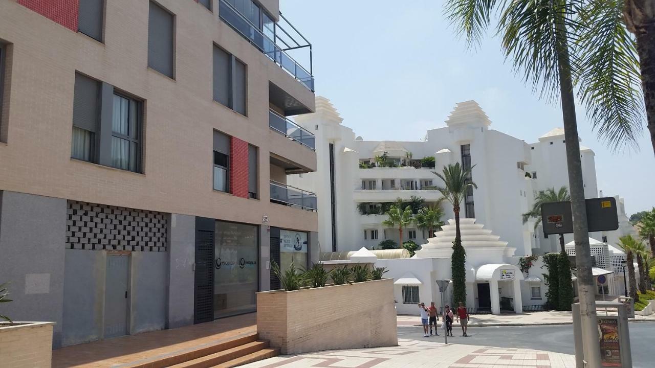 Apartamento Moderno, Bonito Y Acogedor Torremolinos Exterior foto